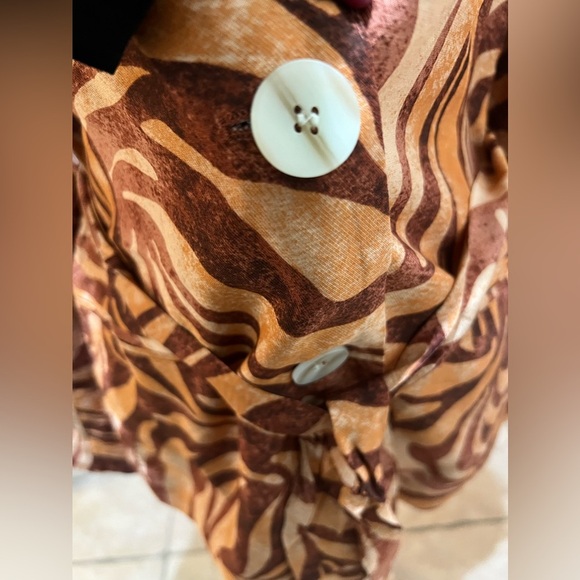 MINKPINK Women's Goldie belted Blazer, size medium in animal print, NWT - Picture 10 of 14